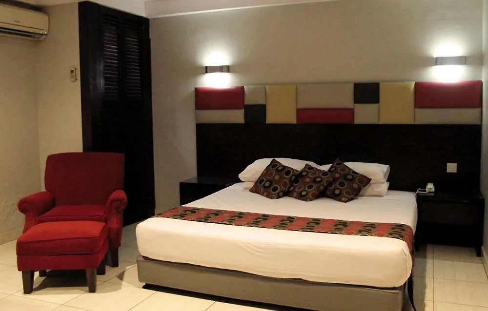 Hotel Alma-1
